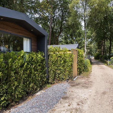 Veluwe Hoenderloo Luxury Chalet With Private Sauna And Hot Tub - Swimming Pool Tennis Court Supermarket Bowling Alley Theatre And Entertainment For Children Esterno foto