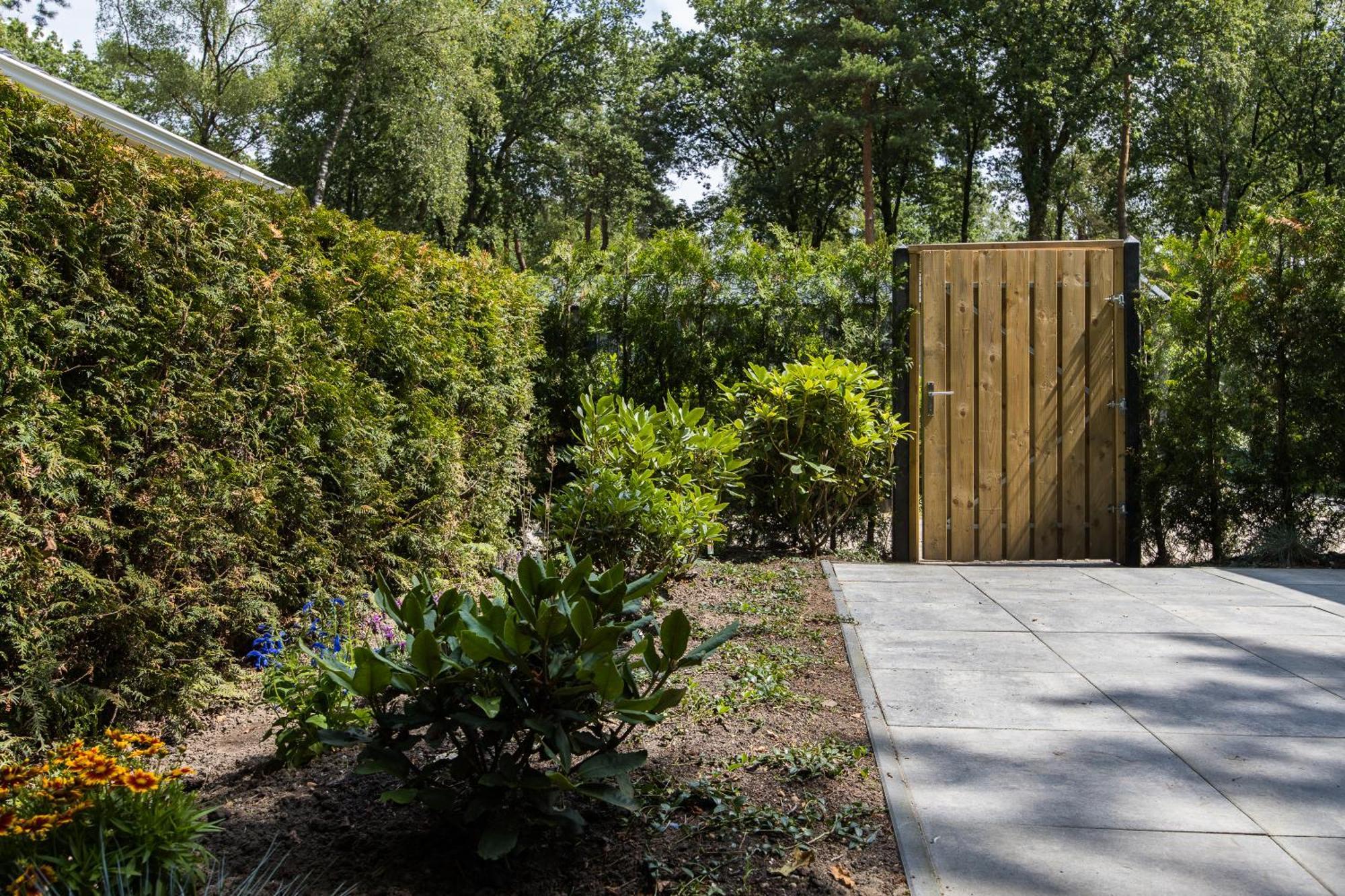 Veluwe Hoenderloo Luxury Chalet With Private Sauna And Hot Tub - Swimming Pool Tennis Court Supermarket Bowling Alley Theatre And Entertainment For Children Esterno foto