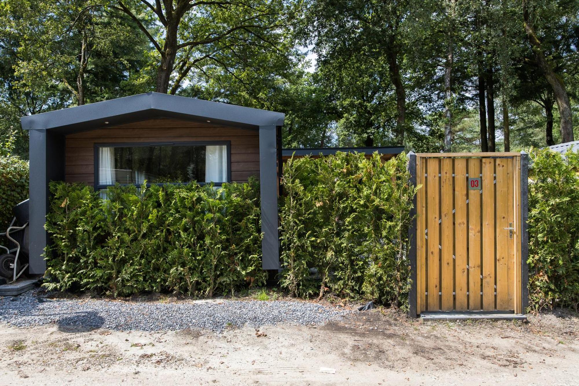 Veluwe Hoenderloo Luxury Chalet With Private Sauna And Hot Tub - Swimming Pool Tennis Court Supermarket Bowling Alley Theatre And Entertainment For Children Esterno foto