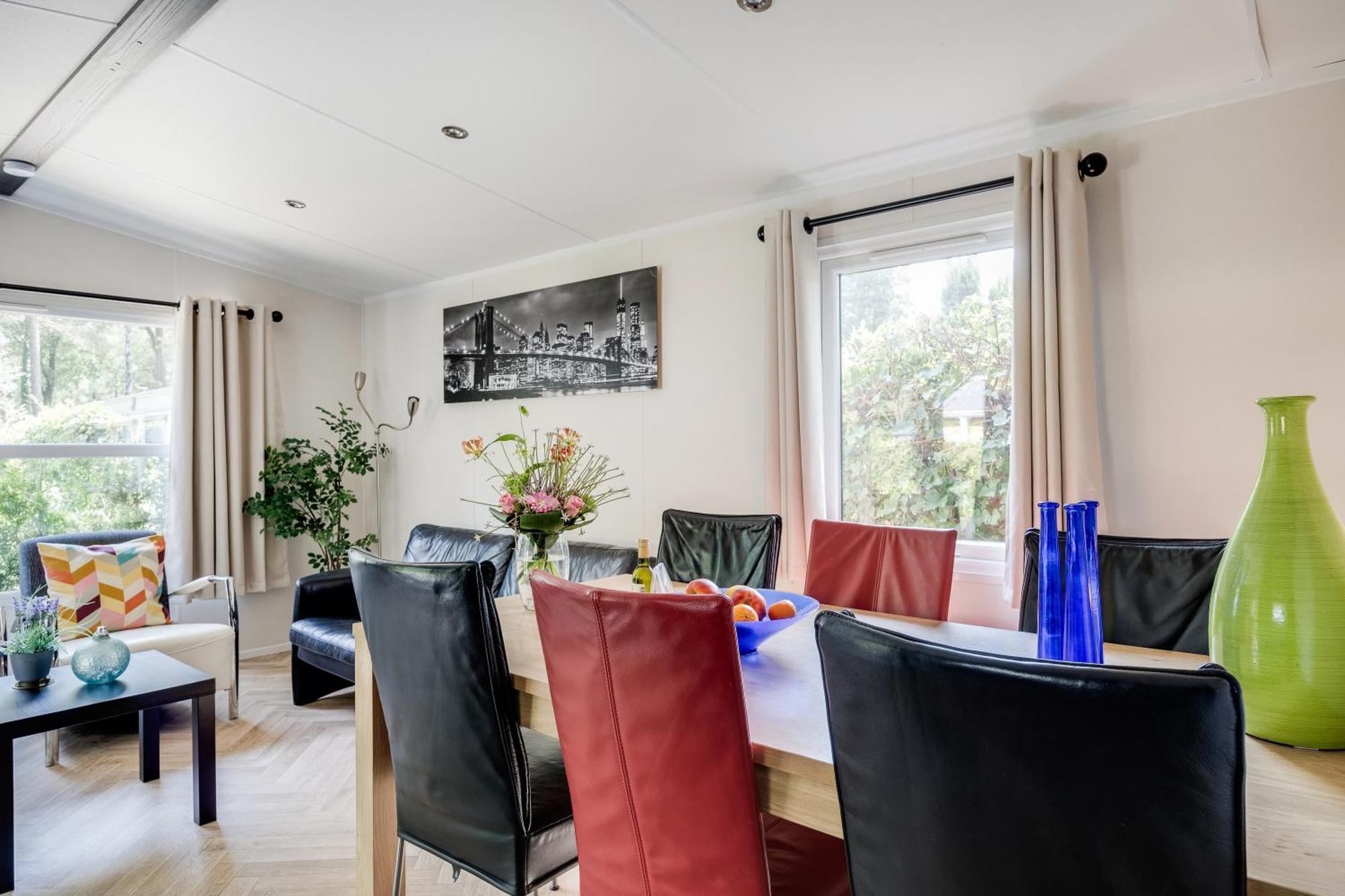 Veluwe Hoenderloo Luxury Chalet With Private Sauna And Hot Tub - Swimming Pool Tennis Court Supermarket Bowling Alley Theatre And Entertainment For Children Esterno foto